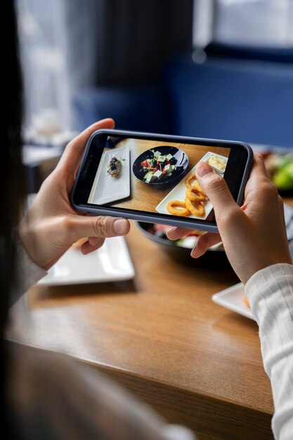 Primer plano sobre comer amante de la comida