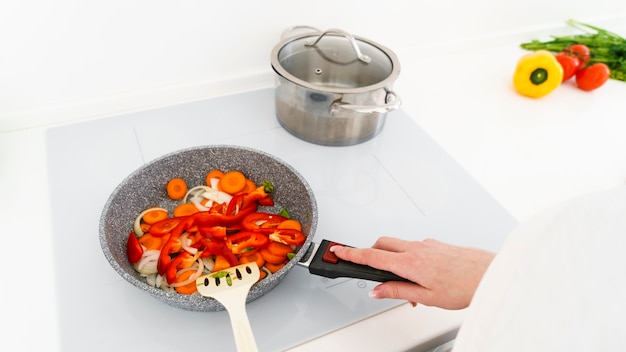 Primer plano de verduras para cocinar