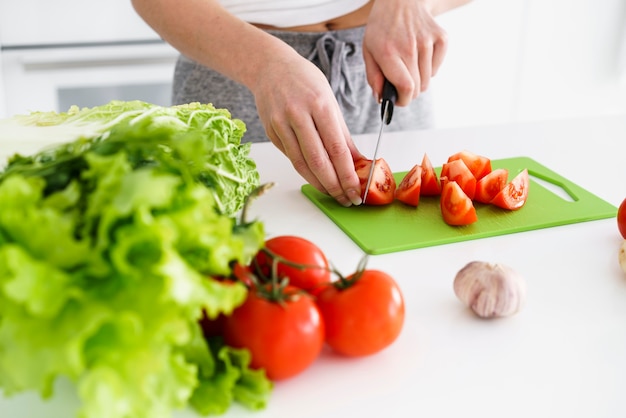 Primer plano de verduras para ensalada