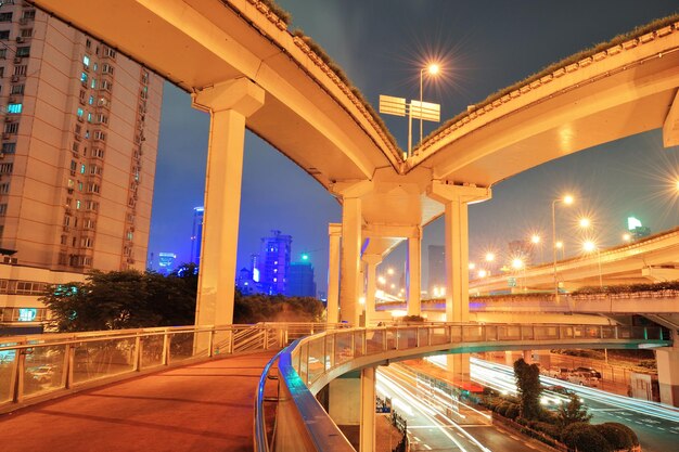 Foto gratuita puente de la autopista en shanghái