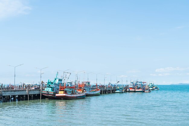 puerto de barco de pesca