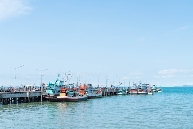 puerto de barco de pesca