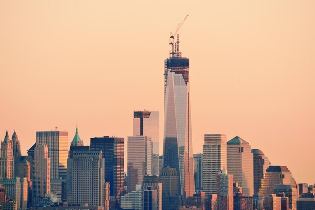 PUESTA DE SOL EN EL CENTRO DE LA CIUDAD DE NUEVA YORK