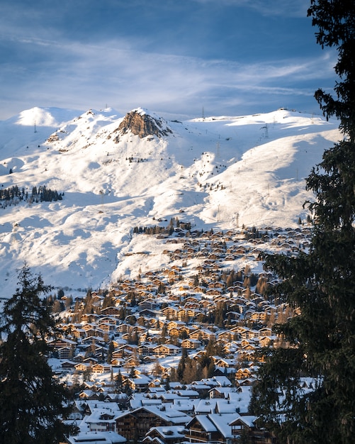 Puesta de sol sobre verbier suiza