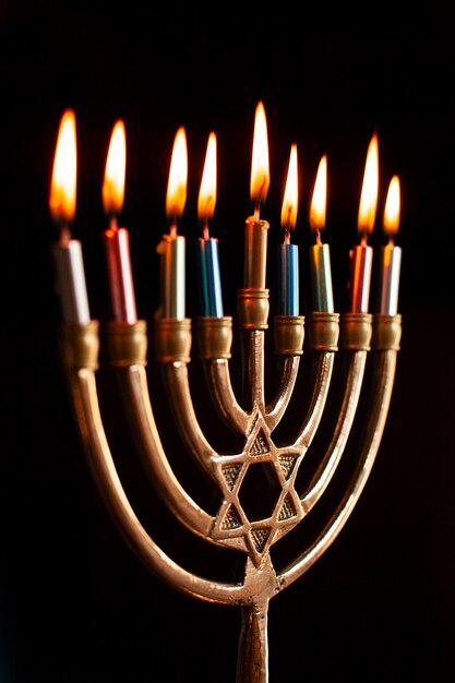 Quemadores de candelabros judíos