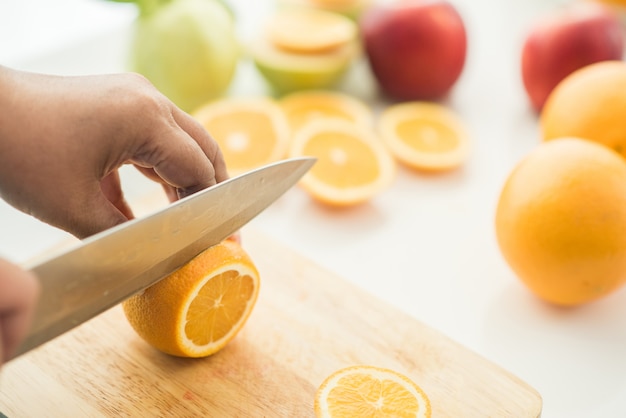 Rebanada de fruta fresca de naranja