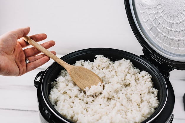 Recolección de arroz a mano del vapor