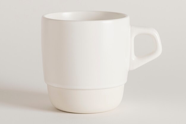 Recurso de diseño de taza de té blanco mínimo