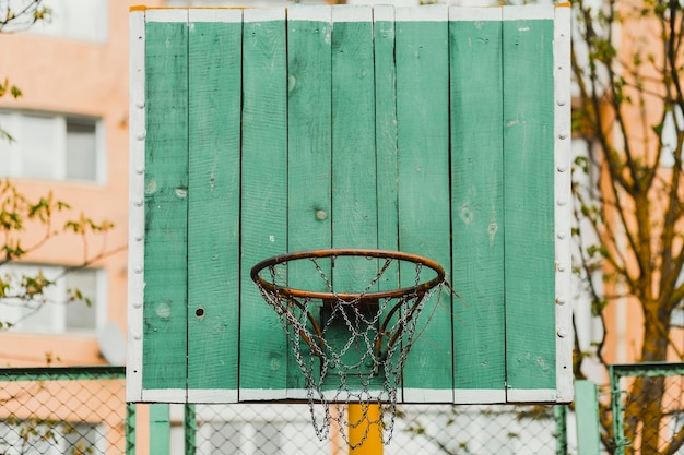 Red de metal de baloncesto