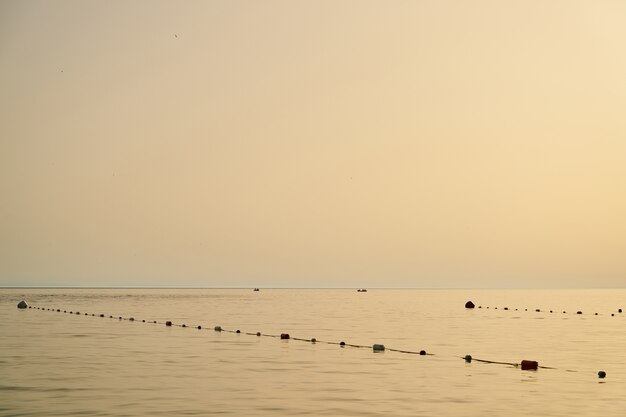 relajante escena de playa