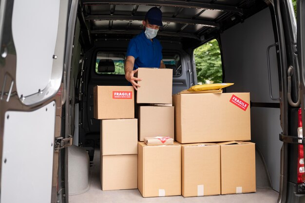 Repartidor de tiro medio caja de transporte