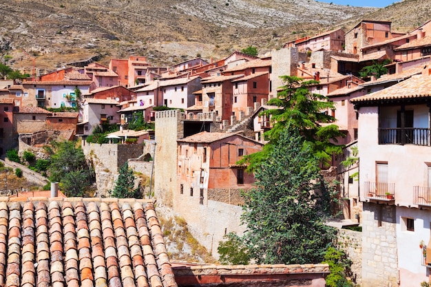 Foto gratuita residencias pintorescas en albarracin