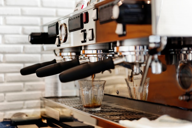 El restaurante del café del café de Portafilter prepara concepto de la máquina