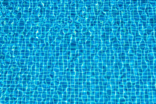Resumen de antecedentes de agua en la piscina