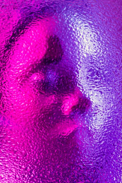 Retrato abstracto vaporwave de mujer