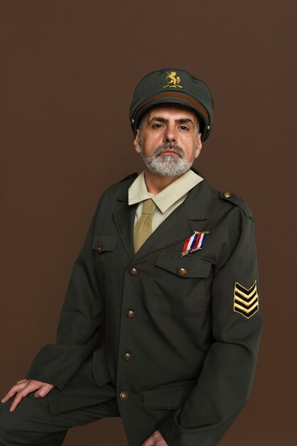 Retrato general militar masculino