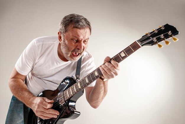 Retrato de un guitarrista