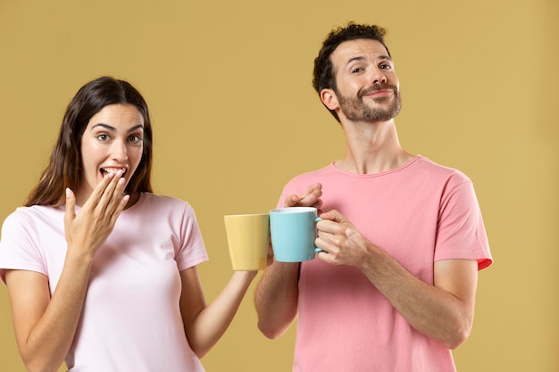 Retrato de hombre y mujer mejores amigos