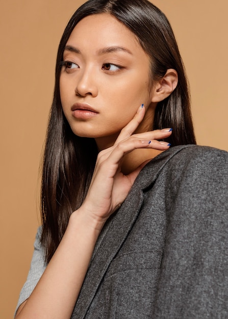 Retrato, joven, mujer japonesa