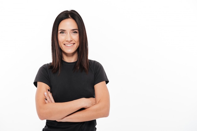 Retrato de una mujer casual sonriente