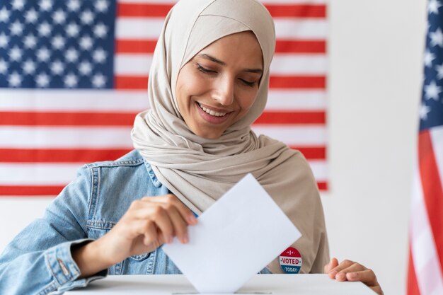 Retrato de mujer en el día de registro de votantes