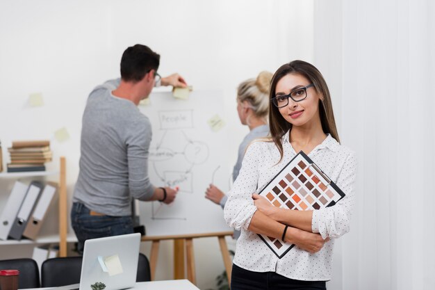 Retrato de mujer de negocios seguros