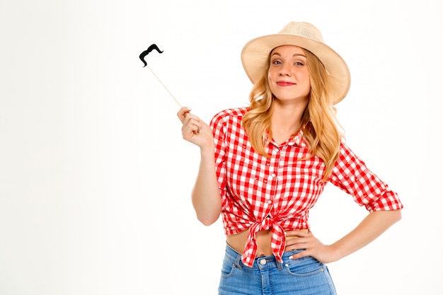 Retrato de la mujer del país que lleva el bigote falso en blanco.