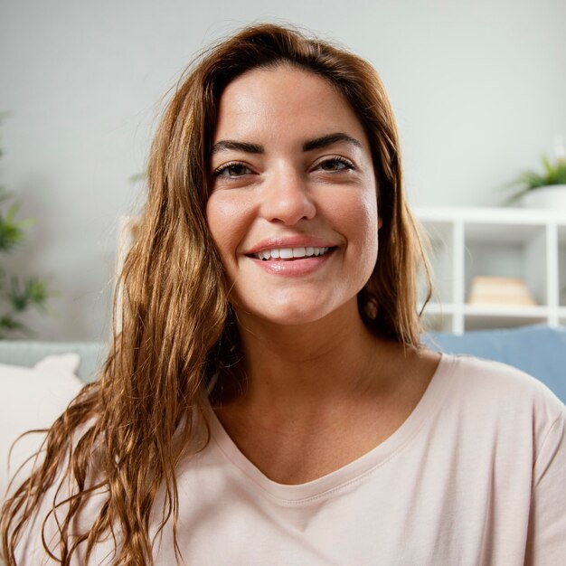 Retrato, mujer sonriente