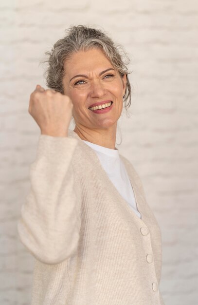 Retrato, mujer, sonriente