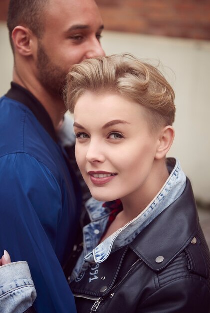 Retrato de mujer con su novio