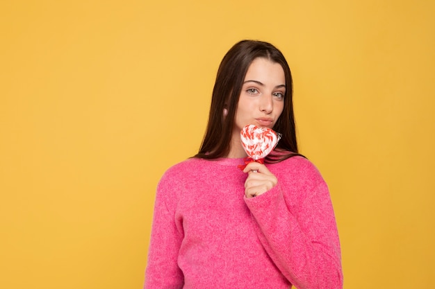 Foto gratuita retrato de niña adolescente de cerca