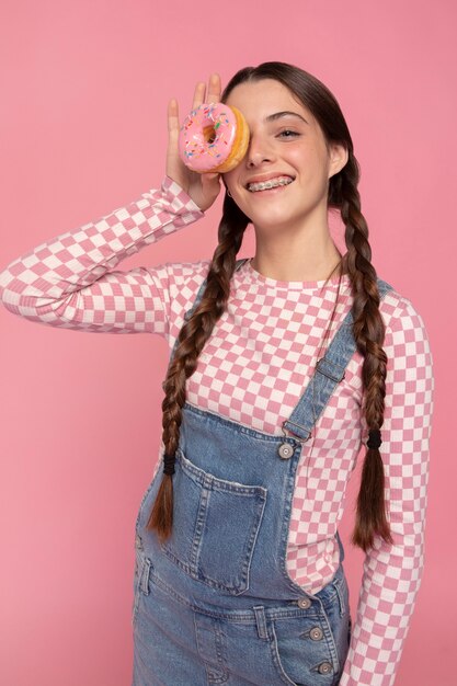 Retrato de niña adolescente de cerca