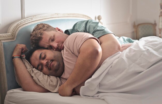 retrato, de, pareja homosexual, en cama