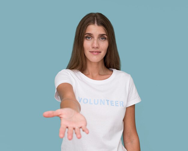Retrato de voluntario humanitario