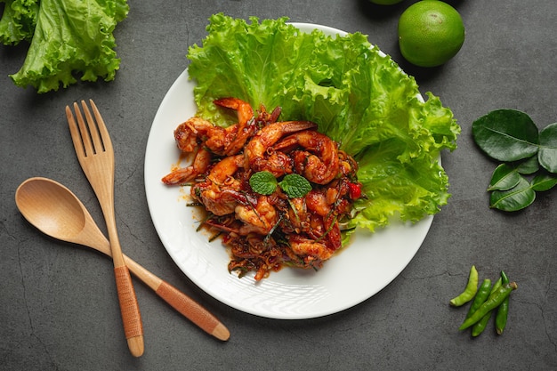 Revuelva Camarones Fritos con Pasta de Chile