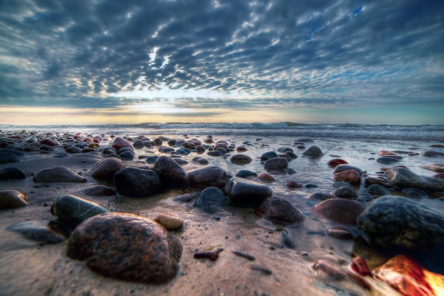 Rocas en la arena