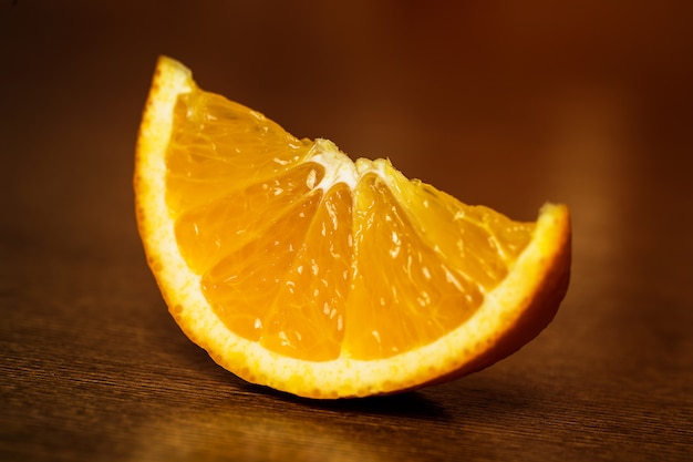 Foto gratuita rodaja de naranja