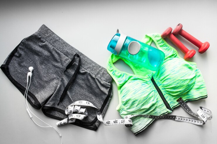 Foto gratuito ropa ba ropa gimnasio deporte