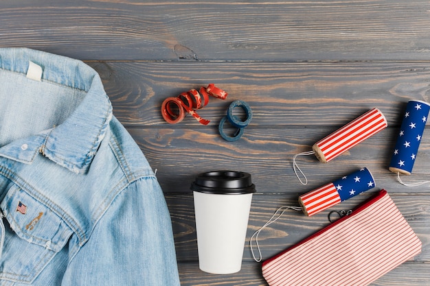 Ropa y decoración para el día de la independencia.