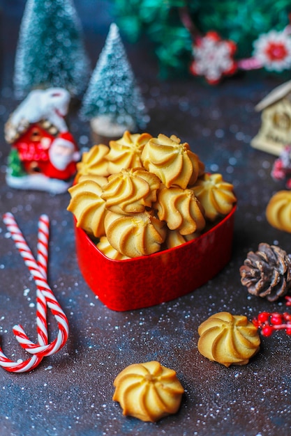 Sabrosas galletas navideñas caseras.