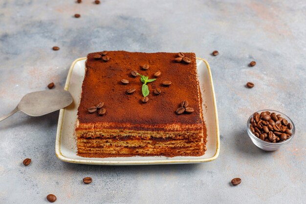 Sabroso pastel de tiramisú casero.