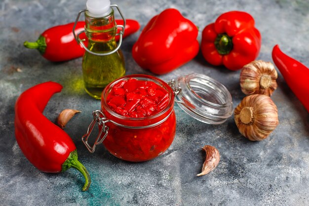 Salsa casera de pimiento rojo.