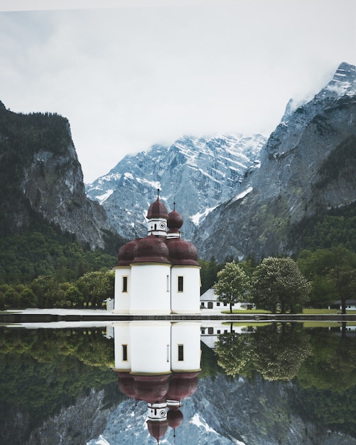 Foto gratuita san bartolomé (königssee)