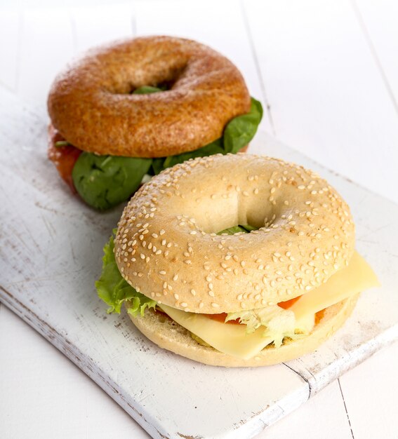 Sándwich de bagel