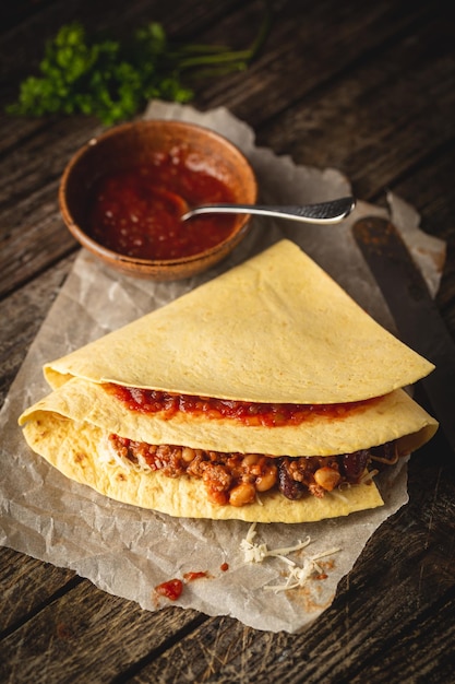 Sándwich con carne molida