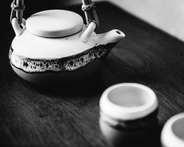 Foto gratuita set de ollas de té de cultura asiática