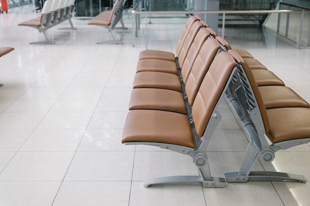 Foto gratuita silla en aeropuerto