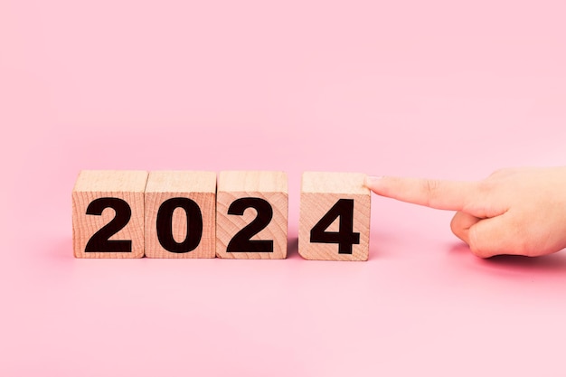 Foto gratuita simboliza el cambio de 2023 al nuevo año 2024.