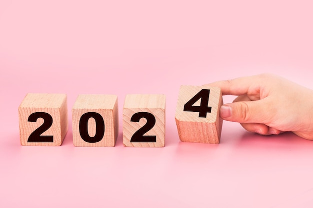 Foto gratuita simboliza el cambio de 2023 al nuevo año 2024.