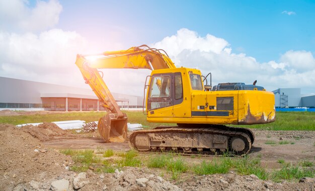 Símbolo trabajo herramientas construcción de carreteras ciudad calles ladrillo